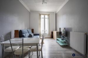 Apartment 10 minutes walk from Monaco