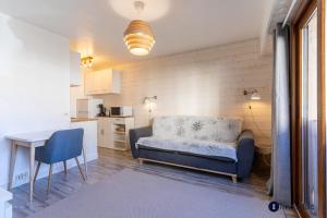 Appartements Apartment in center Isola : photos des chambres