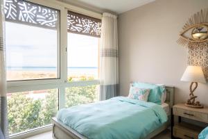 Mangroovy Seafront condo - Great Kite Surfing