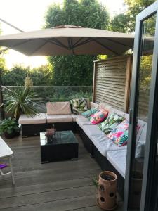 23 mins to London Bridge