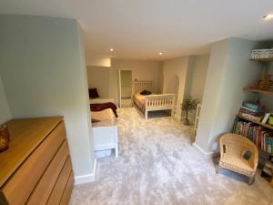 23 mins to London Bridge