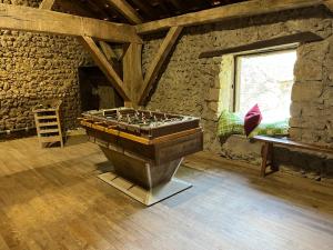 Maisons de vacances Les Granges De Semur-en-brionnais With Heated Poo : photos des chambres