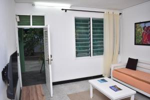 La Casa Di Nico 2 Bedroom Lotus Hse 6 - Garden View