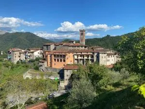 Antico borgo Gioviano - Ghivizzano