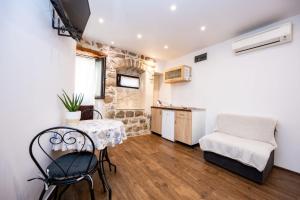 New rustic apartments Tonko