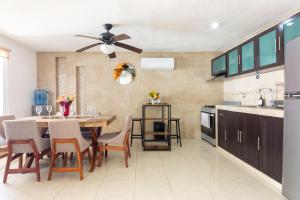 Casa Amplia con Alberca y Asador a 20 min de Playa