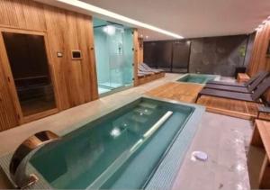 Departamento con Pileta Privada