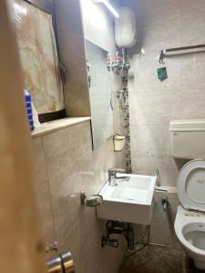 2bhk with Pvt Decks near sea