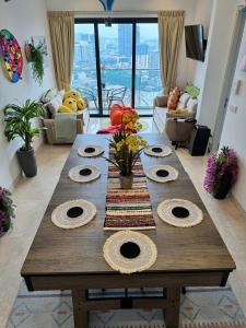 The HAPPY Place - 1 BR with lots of FUN n GAMES