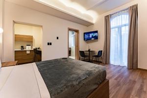 Suites Monterrey by Escajal Rooms