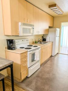 Charming 2nd Ave Lofts in Downtown San Diego with Parking