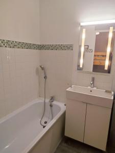 Studio sous les pins - 400m de la plage dePornichet