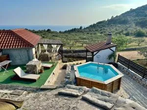 Olive house Rezo - Brusje