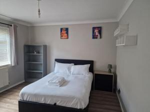 Contractor Stay - 4-Bedroom Home in Chester