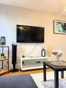 Stylish 1-Bed Flat in Canary Wharf