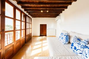 Luxury Villa in San Rafael Ibiza with Large Pool and Views