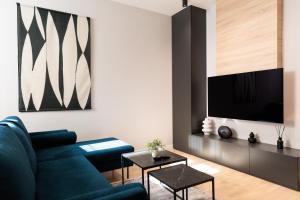 Zarina Suite - Old Town Center