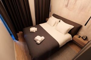 Zarina Suite - Old Town Center