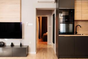 Zarina Suite - Old Town Center