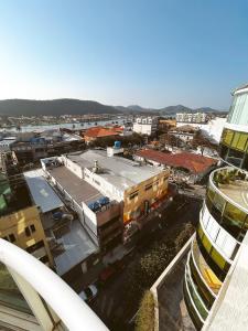 Cobertura com Banheira e Cama King