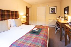 The White Hart, Wroughton