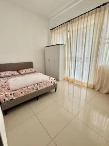 J5 Bintulu Homestay -Private Ground Floor Stay - بينتولو