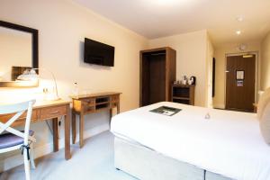 The White Hart, Wroughton