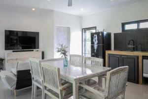 Spacious Villa Agniya 2Br private pool villa in Maenam