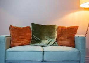 Contractor-friendly 4br Sleep 10 W Parking