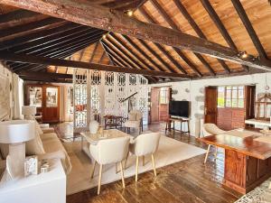 Casa Jarana, Private House with Jacuzzi near the Sea