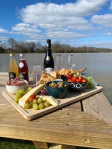 Tente luxe vue Etang avec jacuzzi 4