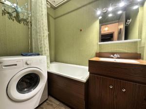 Résidence Les Arolles - Spacieux deux pièces pied des pistes MAE-0484