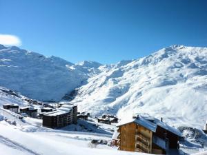 Résidence Necou - Studio avec lit clos savoyard au bord des pistes MAE-5374