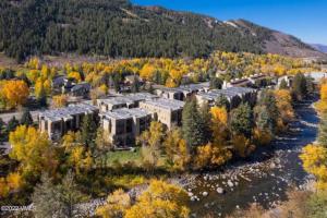 3 Bed 2 Bath Central Upscale Home near BC, Vail