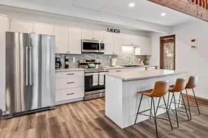 West Vail Gem Wonderful Location - Dowds Junction