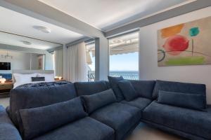 Luxury Beachfront Paradise in Athens Rivieria Kavouri Vouliagmeni