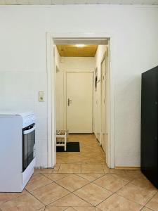 Praktisches 3-Zimmer Budget-Apartment mit 4 Einzelbetten in Hamburg-Harburg