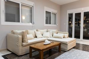 South Glyfada Downtown49 Apartment