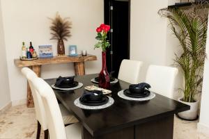 Beachfront Chic at El Faro Resort