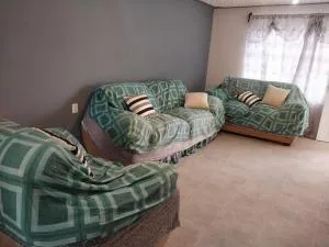 Family Cutting House - 瓦曼特拉