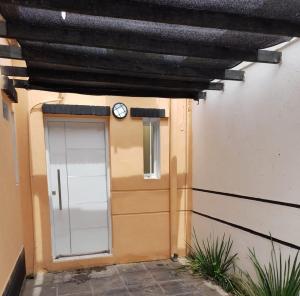 Casa entera con quincho Village