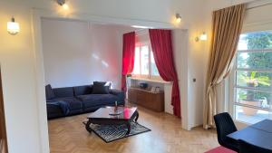 Beach Villa Apartment on top location, with pool, sea view and exotic garden