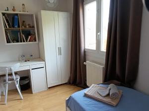 B&B / Chambres d'hotes L 'EDELWEISS de 1 a 9 personnes : Chambre Double - Vue sur Jardin
