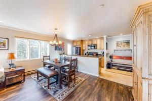 Townsend Place - Beaver Creek Retreat