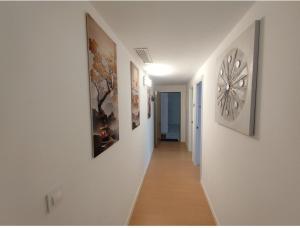 HABITACIÓN triple con baño compartido LOVELY SEVILLA