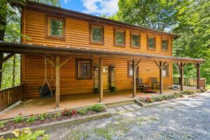Eagle Nest Lodge Hot Tubs & Mountain Views