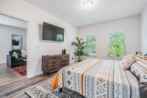 Tampa Riverwalk Renovated Walkable to Restaurants