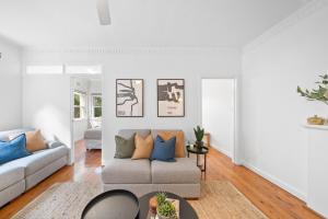 Bellevue Hill 3BR Escape with Full kitchen