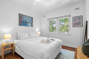 Bellevue Hill 3BR Escape with Full kitchen