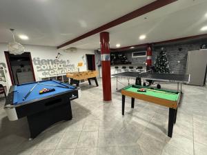 Appartements Chez Isa - avec piscine chauffee et jacuzzi : photos des chambres